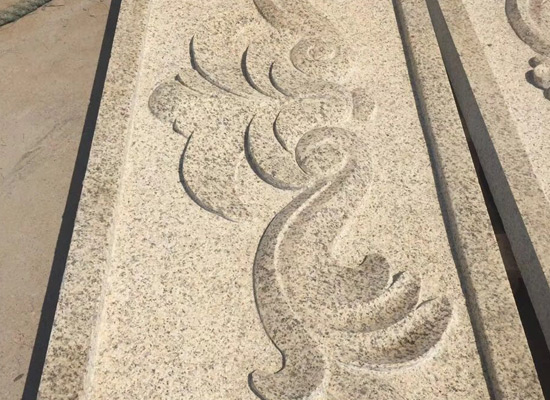 芝麻黑花崗巖荔枝板應用案例盤(pán)點(diǎn)，讓你眼前一亮(圖1)