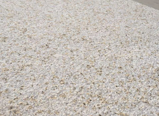 手工匠心與藝術(shù)靈感的完美結合：黃銹石花缽雕刻帶來(lái)的視覺(jué)盛宴(圖3)