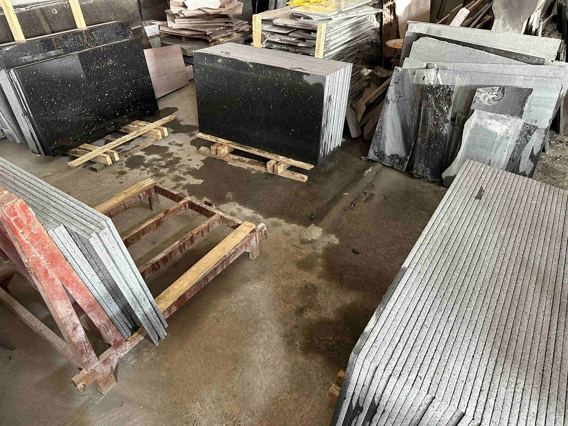 黑金砂大理石