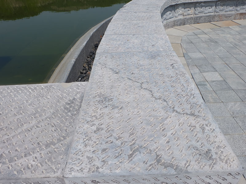 旅游風(fēng)景區青石板材展示圖(圖1)