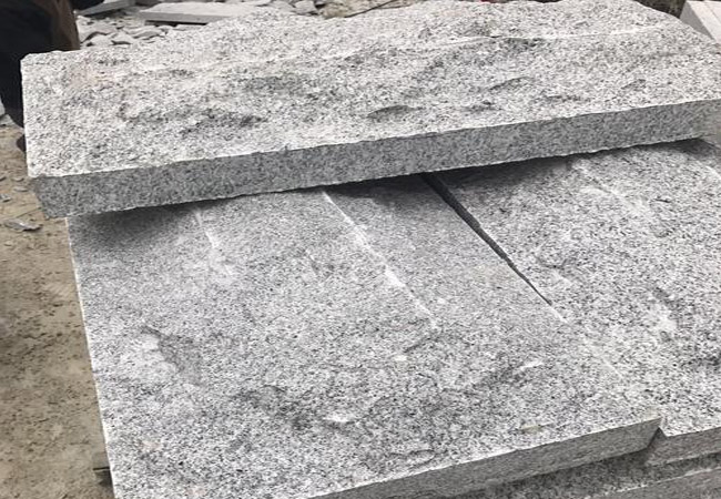 荔枝面芝麻灰花崗巖價(jià)格多少