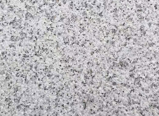 石材人工鋪裝與實(shí)木地板對比，哪個(gè)更適合你的家居裝修？