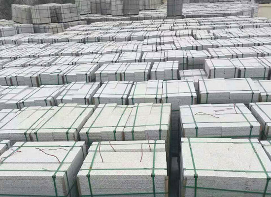 天然花崗巖石材價(jià)格是多少？